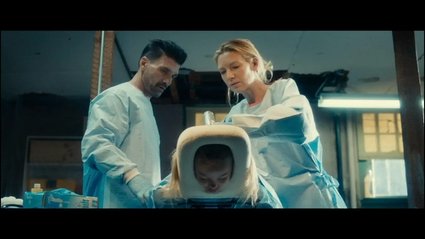 Frank Grillo and Anna Torv in Stephanie