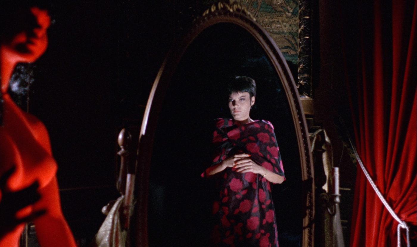 Mario Bava would employ many of the elements that Argento would use to cement the giallo genre here. 
