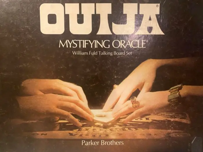 cover to the box of the parker brothers ouija board