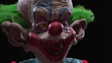 Shorty the Clown gapes in surprised in the film, "Killer Klowns from Outer Space" (1988).
