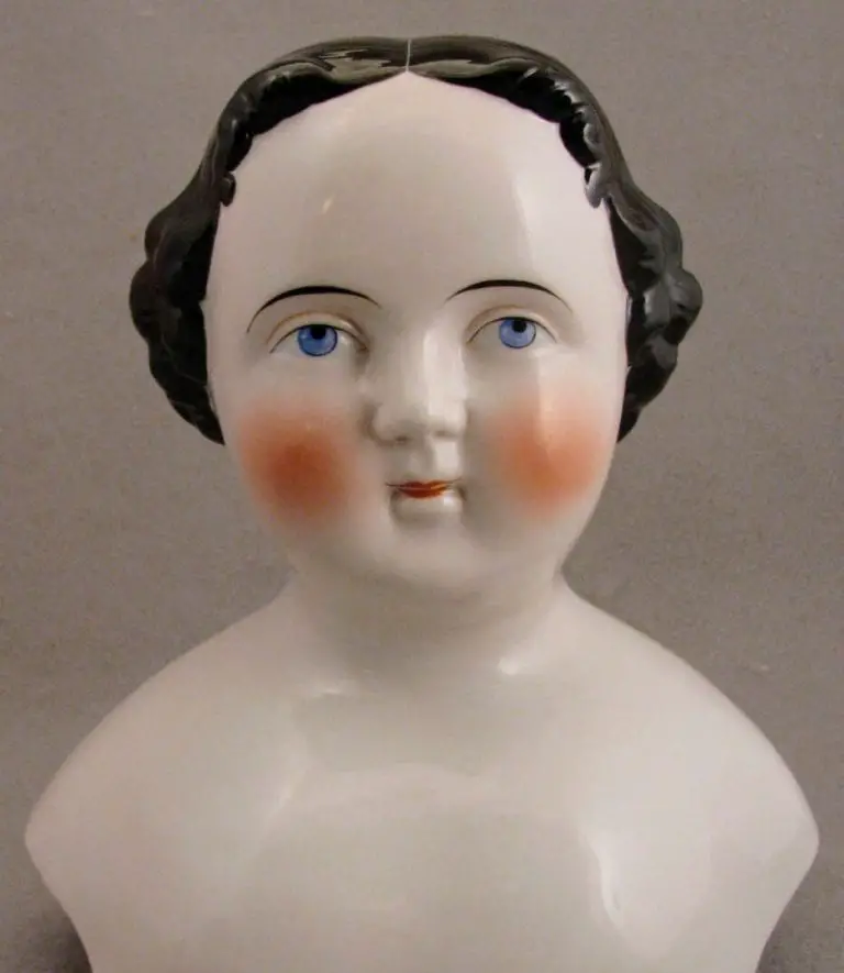 Victorian Automaton Dolls - Horror Obsessive