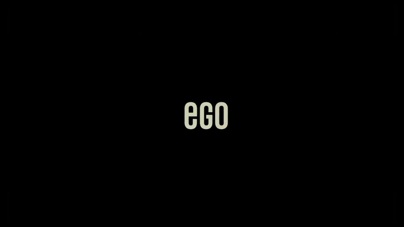 The simple titlecard is the final shot of the film, and adds to the minimalism of it