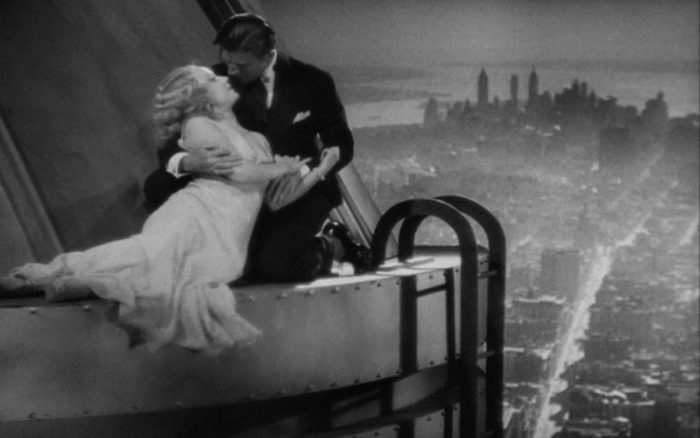 Jack holding Ann on the Empire State Building