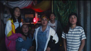 The girls of "Pang" hide in a storage container (Chelsea Prusky, Frankie Vincent Wolfe, Alexis Wolfe, Nalajoss Ellsworth and Tasiana Shirley)